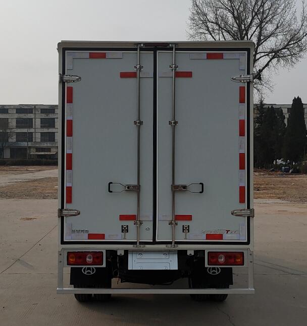 長安牌SC5031XXYDCBH6廂式運(yùn)輸車公告圖片