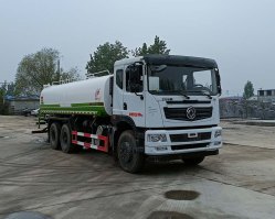 绿化喷洒车
