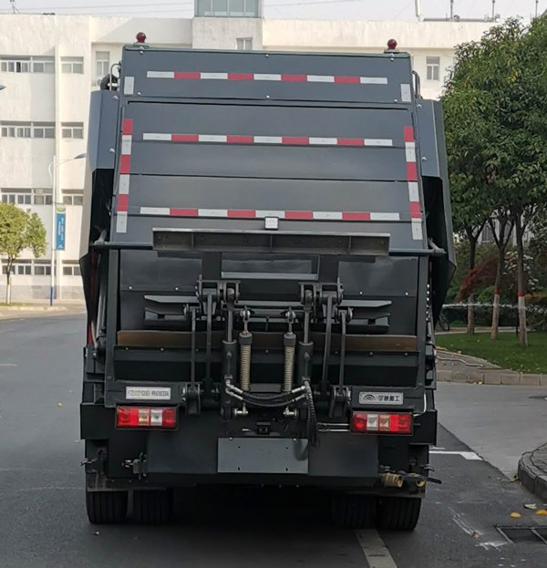 宇通牌YTZ5121ZYSD0BEV純電動(dòng)壓縮式垃圾車公告圖片