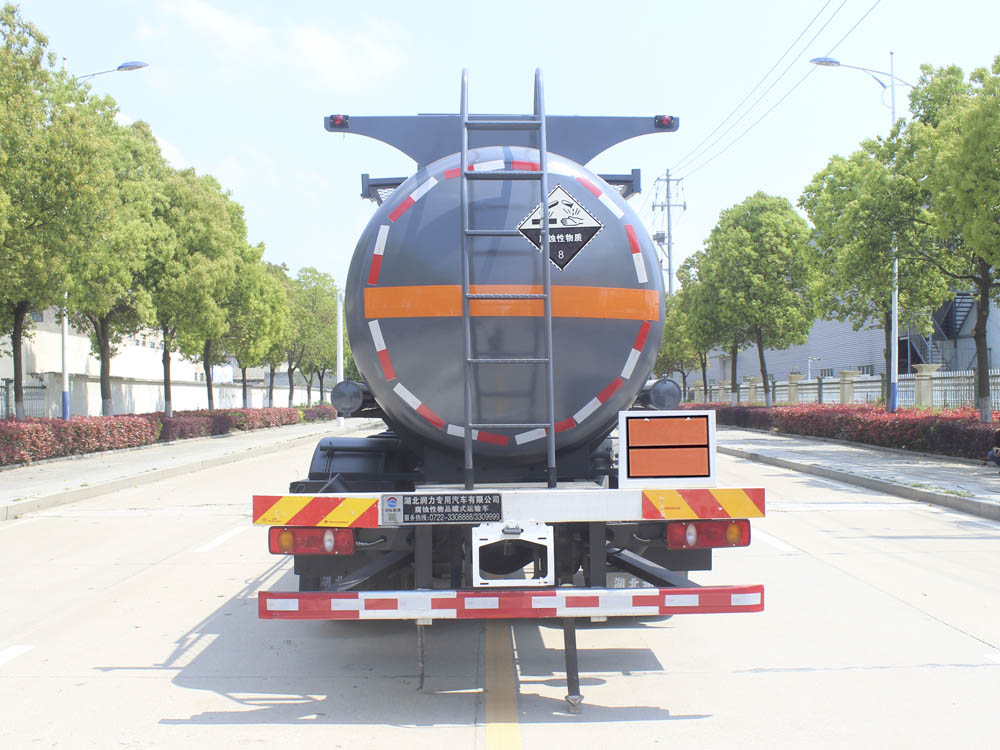 潤知星牌SCS5181GFWDFH6腐蝕性物品罐式運輸車公告圖片