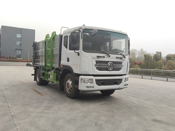 程力威牌CLW5160ZZZ6自裝卸式垃圾車公告圖片