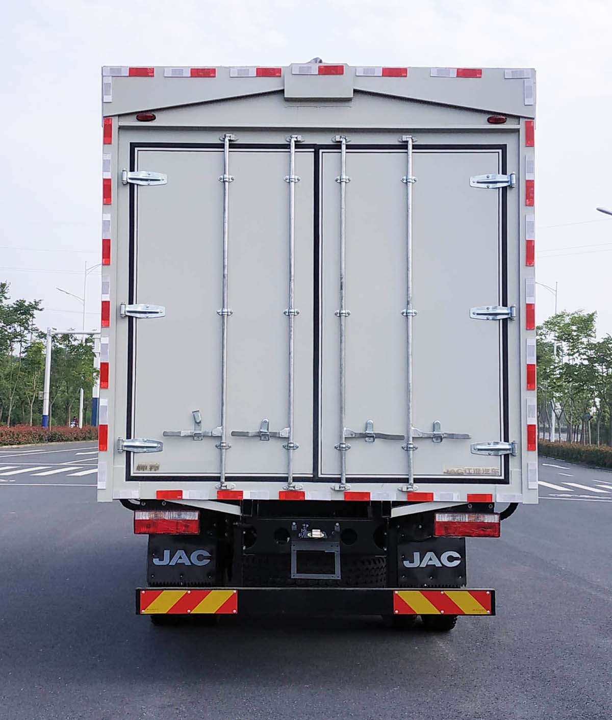 江淮牌HFC5161XYKP71K1D1S翼開啟廂式車公告圖片