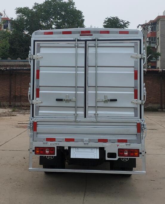 長安牌SC5031CCYDCAY6倉柵式運(yùn)輸車公告圖片