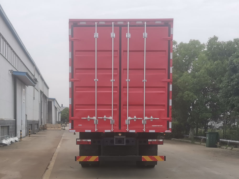 廂式運輸車圖片