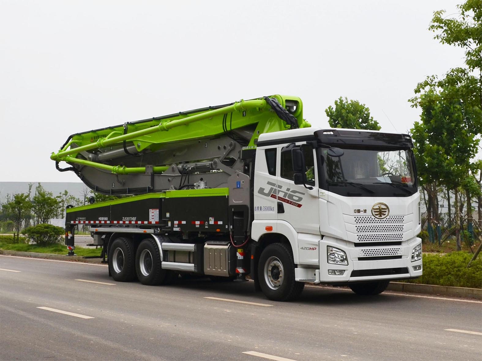 ZLJ5351THBJF型混凝土泵車圖片