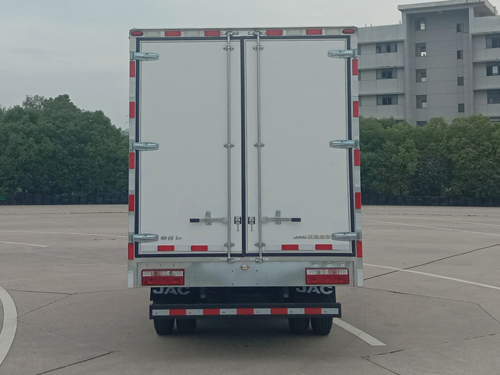 江淮牌HFC5040XXYEV3純電動廂式運輸車公告圖片