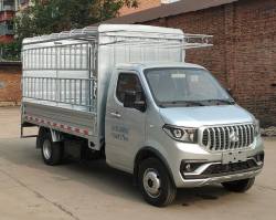 仓栅式运输车