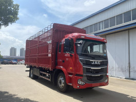 仓栅式运输车