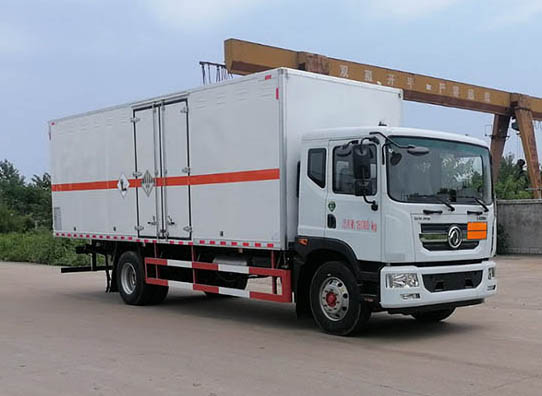 順風(fēng)智造牌SFZ5185XZWE6雜項(xiàng)危險(xiǎn)物品廂式運(yùn)輸車公告圖片