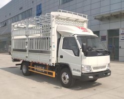 仓栅式运输车