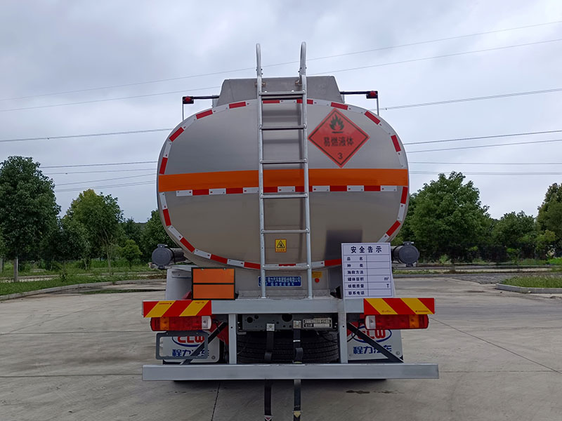 程力牌CL5261GYYLZ6鋁合金運(yùn)油車公告圖片