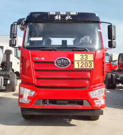 程力牌CL5322GYYLC6鋁合金運油車公告圖片