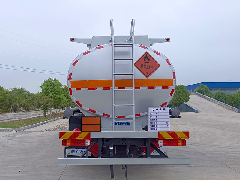 程力牌CL5263GYYLZ6鋁合金運油車公告圖片