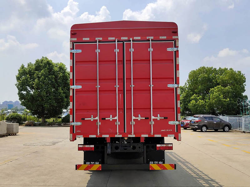 江淮牌HFC5141CCYP3K3A50S倉柵式運輸車公告圖片