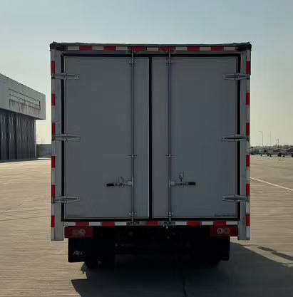 福田牌BJ5048XLC-FM9冷藏車公告圖片