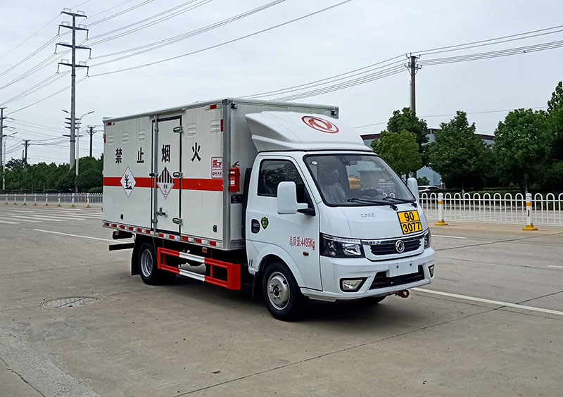 楚飛牌CLQ5040XZW6E雜項危險物品廂式運輸車公告圖片