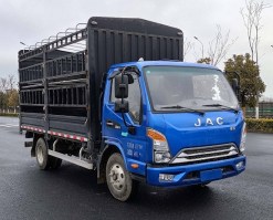 仓栅式运输车