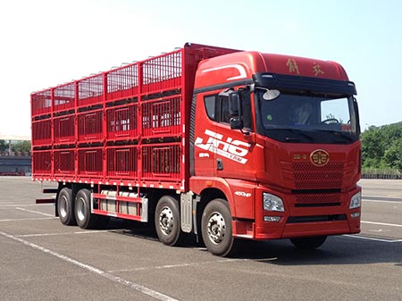 解放牌CA5310CCQP25K8L7T4E6A90畜禽運輸車公告圖片