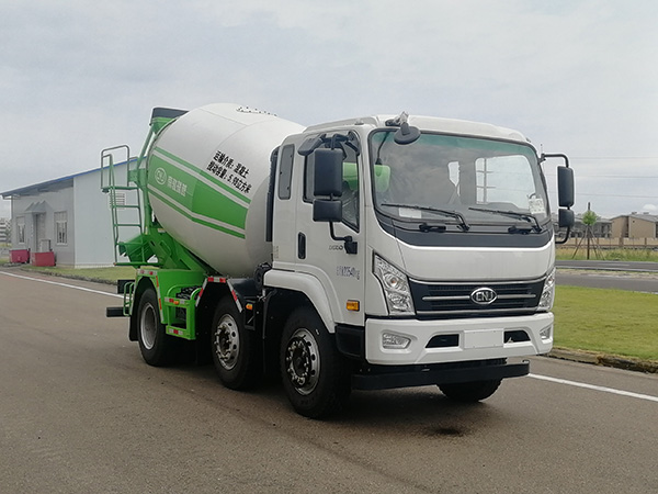 南駿牌NJP5240GJBQPF38A混凝土攪拌運(yùn)輸車