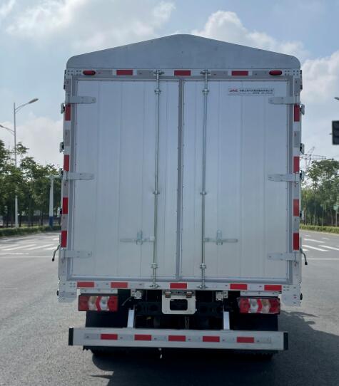 江淮牌HFC5043CCYP31K2C7S倉(cāng)柵式運(yùn)輸車公告圖片