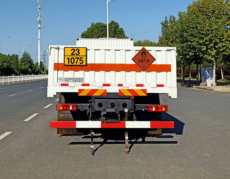 楚飛牌CLQ5260TQP6D氣瓶運(yùn)輸車公告圖片