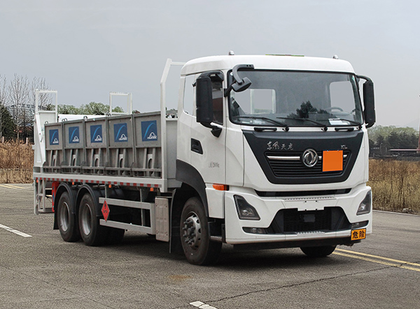 中燕牌BSZ5261TQPC6B氣瓶運輸車