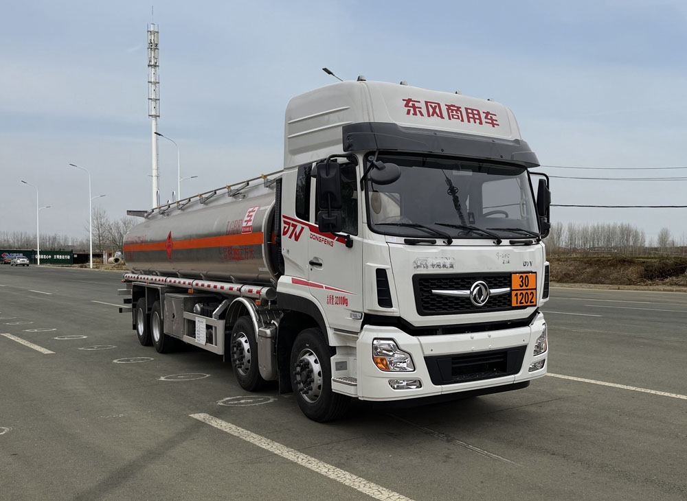 專威牌HTW5320GYYLEC6鋁合金運油車公告圖片