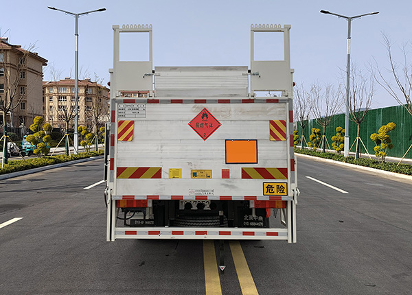 中燕牌BSZ5261TQPSQF氣瓶運輸車公告圖片