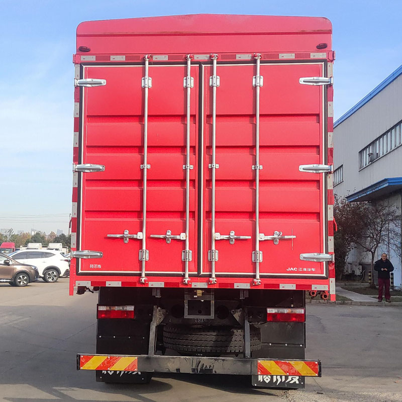 江淮牌HFC5311CCYP3K3G24S倉柵式運(yùn)輸車公告圖片