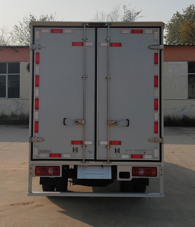 長安牌SC5031XXYDCAF6廂式運輸車公告圖片