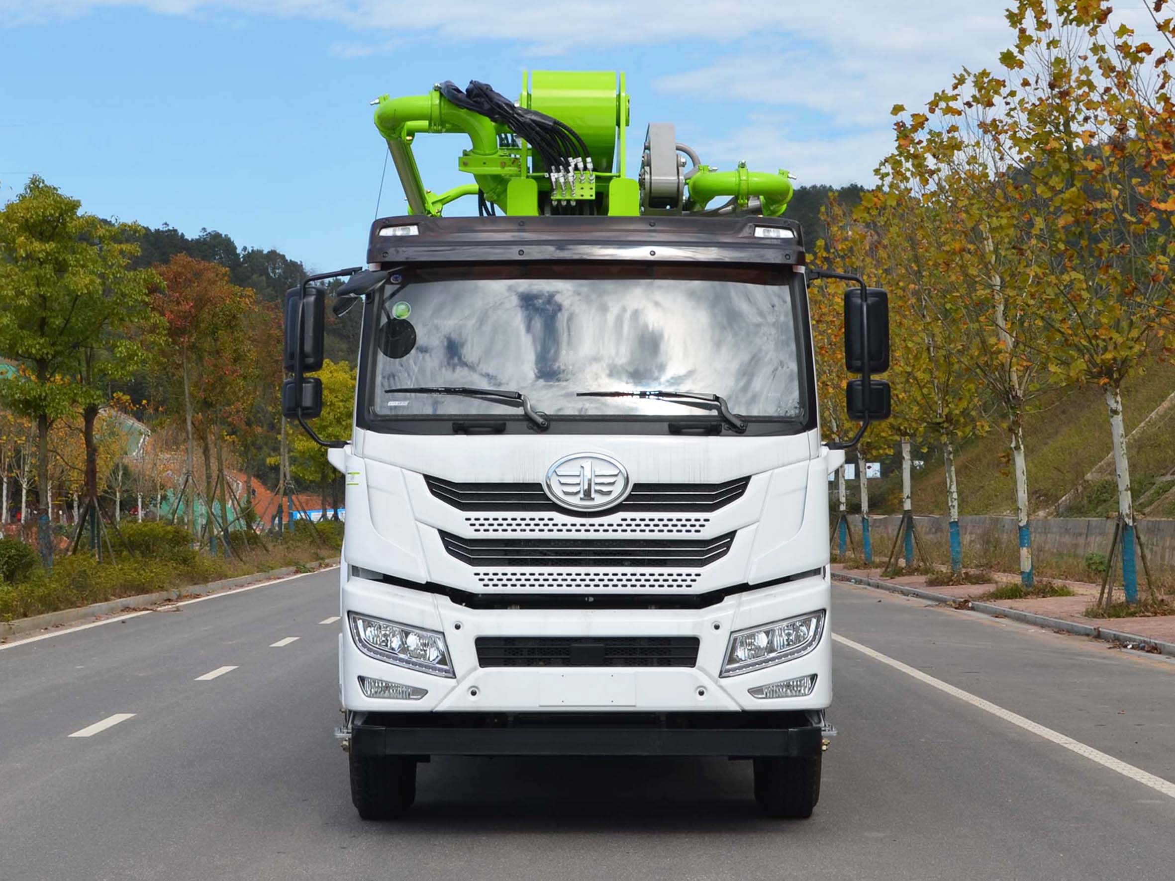 中聯(lián)牌ZLJ5320THBJF混凝土泵車(chē)公告圖片