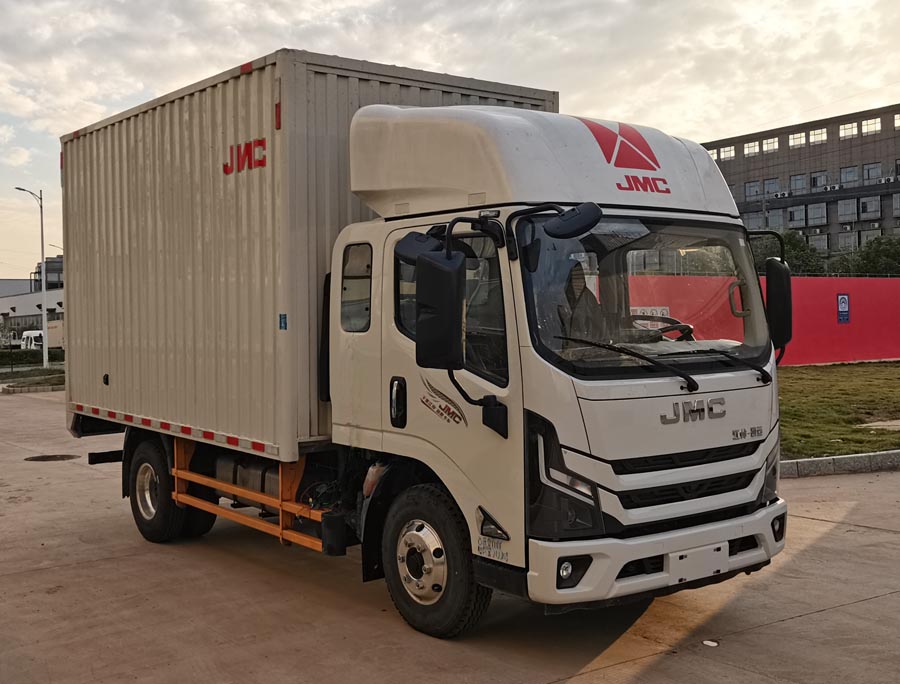 江鈴牌JX5094XXYTGH26廂式運(yùn)輸車公告圖片