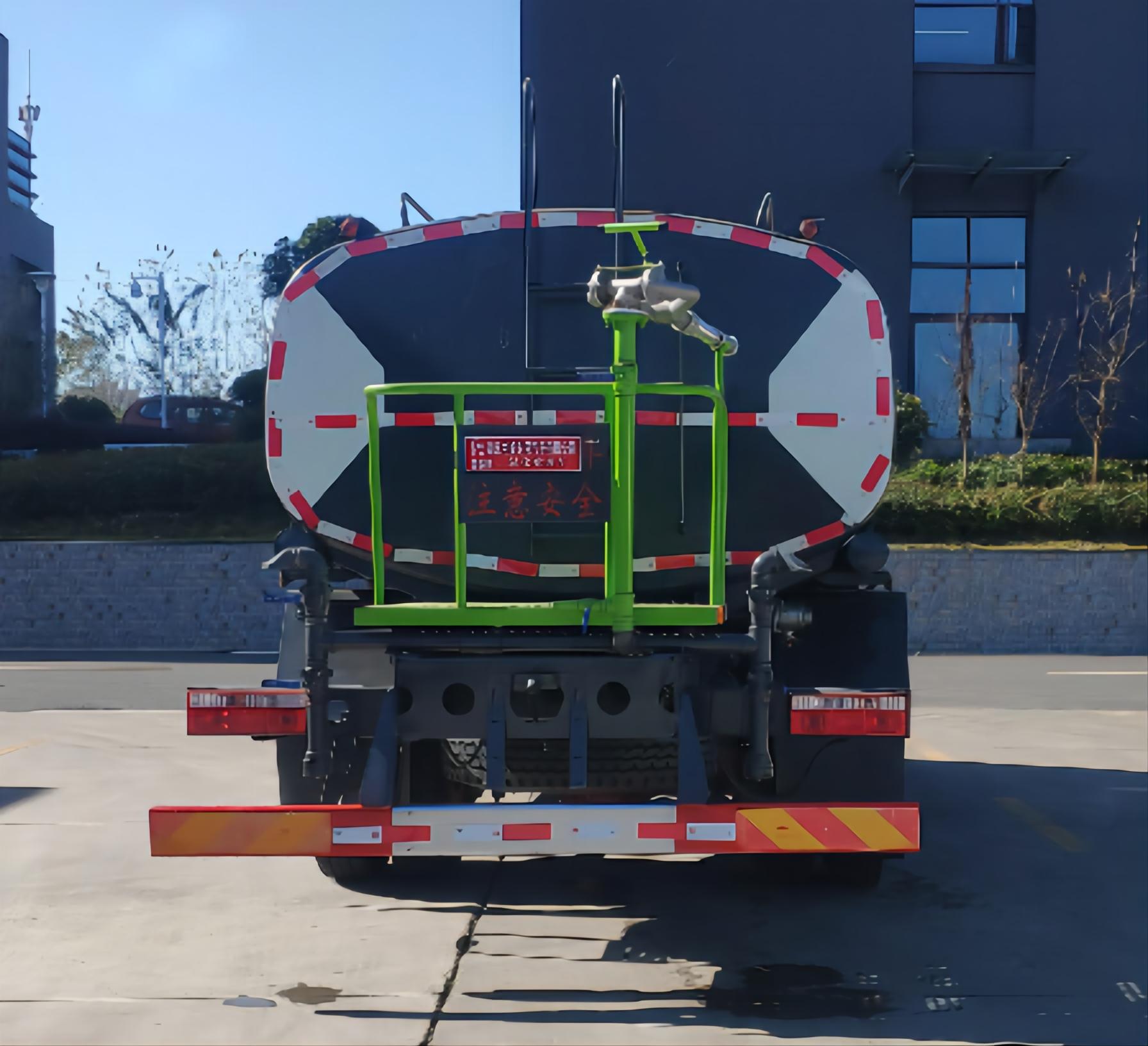 楚韻牌EZW5165GPSEC6綠化噴灑車公告圖片