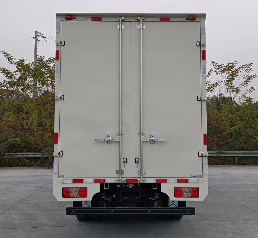 江鈴牌JX5040XXYTSGA26廂式運輸車公告圖片