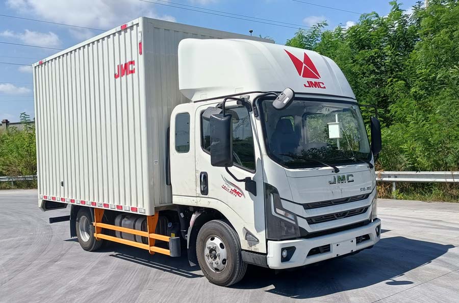 江鈴牌JX5079XXYTGA26廂式運(yùn)輸車公告圖片