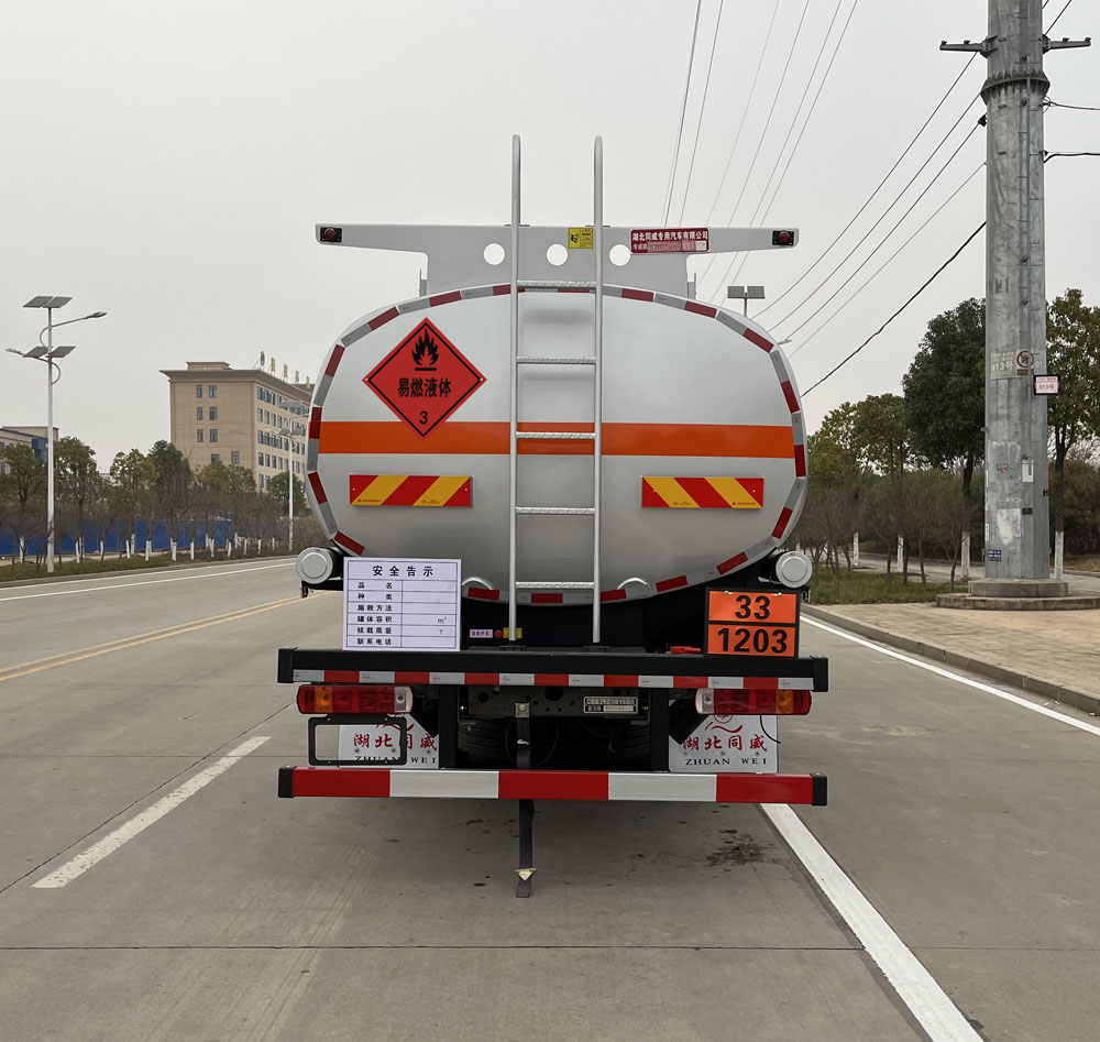 專威牌HTW5320GYYZZQ6運(yùn)油車公告圖片