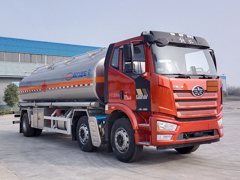 程力牌CL5261GYYLC6鋁合金運油車公告圖片