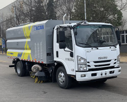 吸尘车