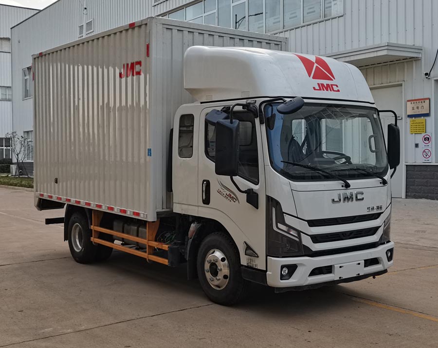 江鈴牌JX5084XXYTGH26廂式運(yùn)輸車公告圖片