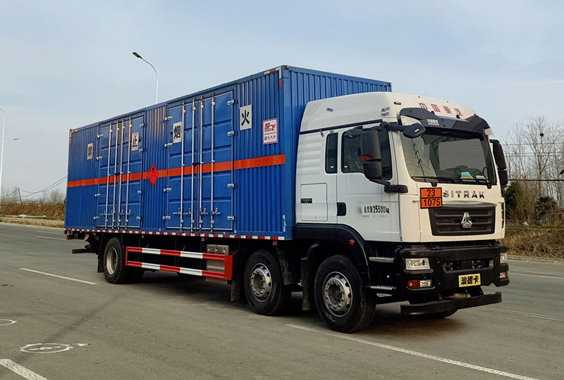 楚飛牌CLQ5260XRQ6ZZ易燃?xì)怏w廂式運(yùn)輸車(chē)公告圖片