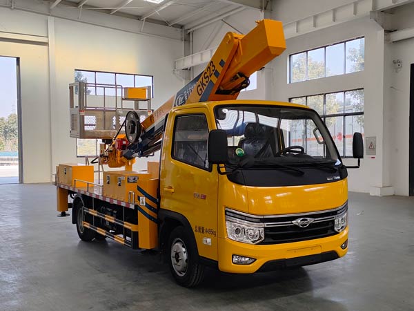 程力威牌CLW5040JGKBDP高空作業(yè)車