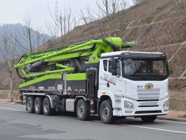 混凝土泵车