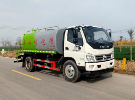 绿化喷洒车