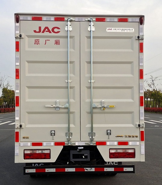 江淮牌HFC5040XXYRV4K1C1S廂式運(yùn)輸車公告圖片