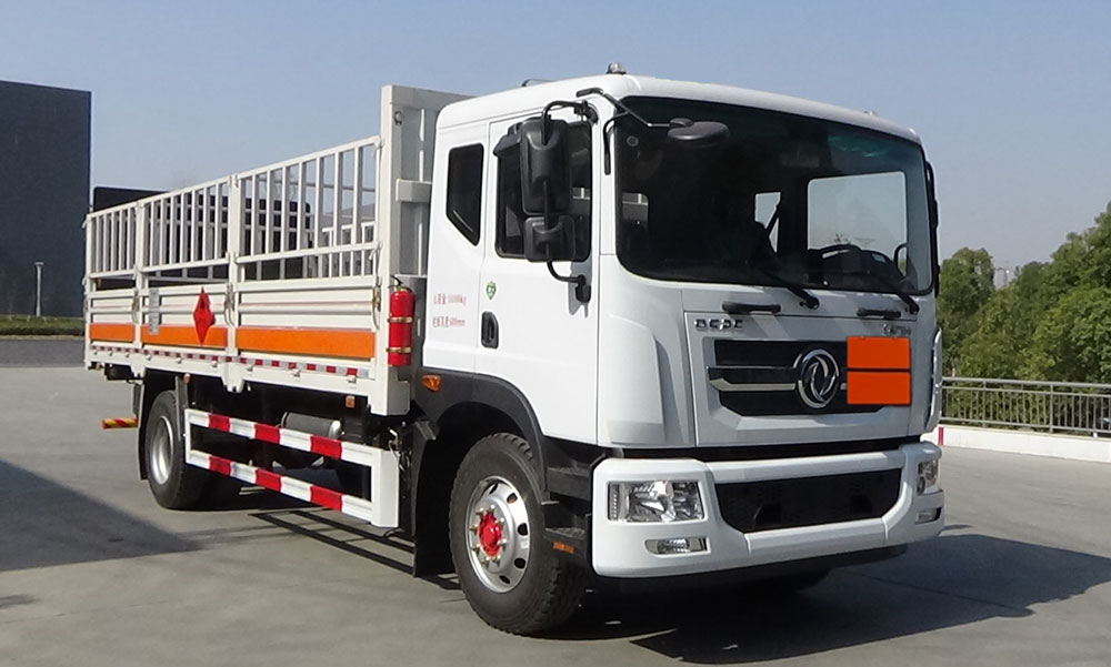 YZZ5180TQPEQ6型氣瓶運輸車圖片