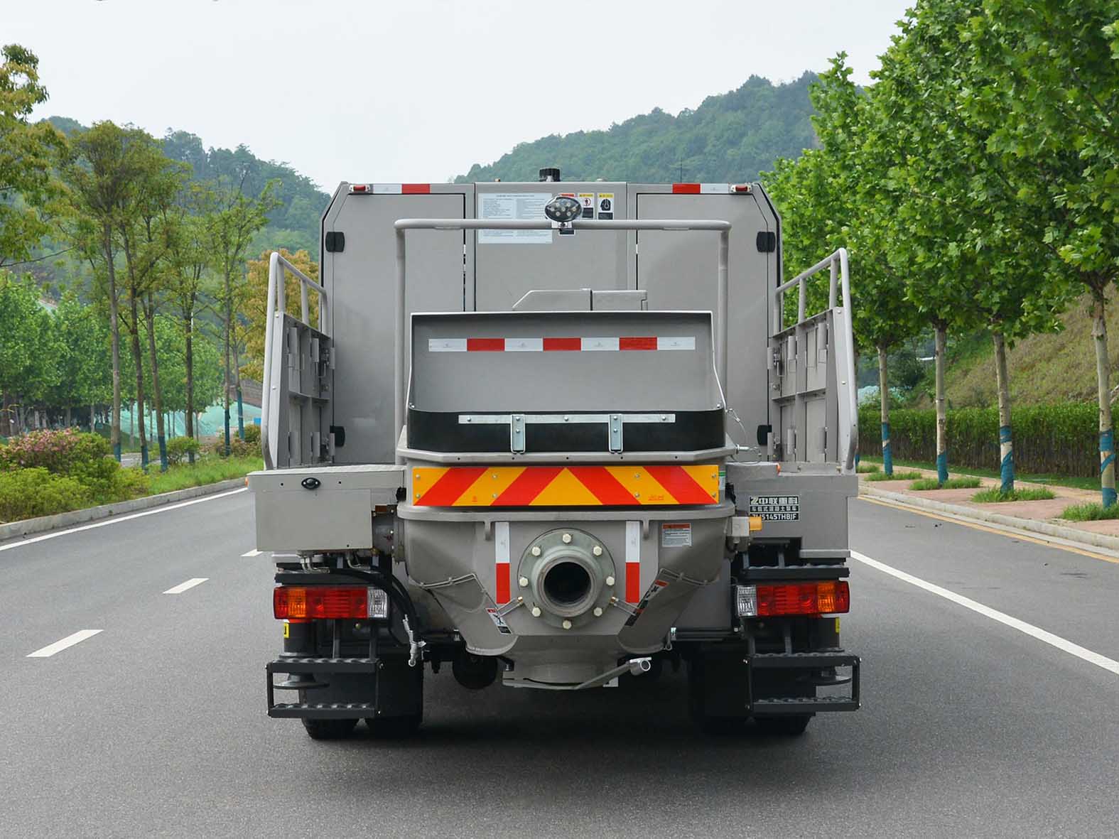 中聯(lián)牌ZLJ5145THBJF車載式混凝土泵車公告圖片