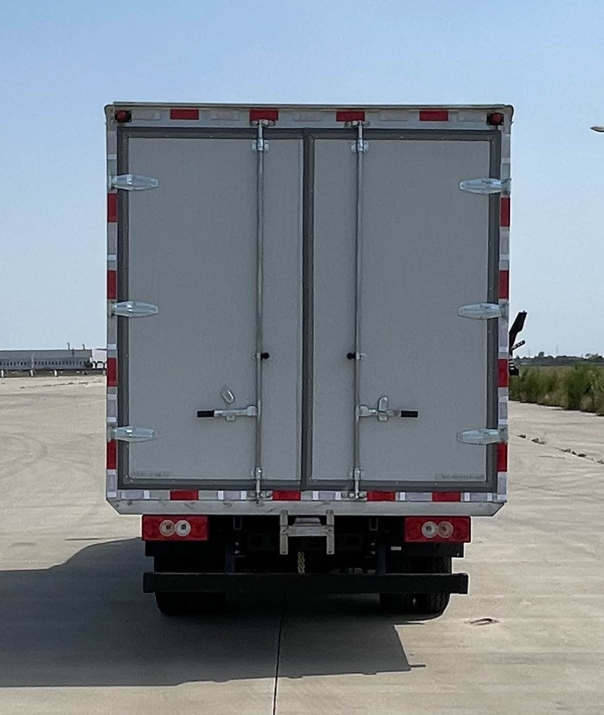 福田牌BJ5044XLC-4A冷藏車公告圖片