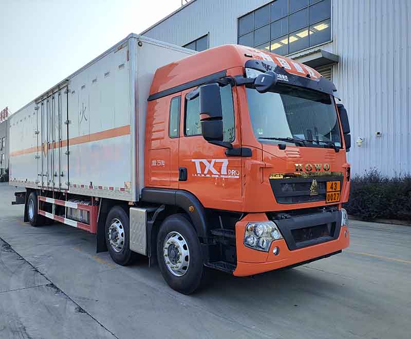 贛駿牌GJP5260XQYZZ爆破器材運(yùn)輸車公告圖片