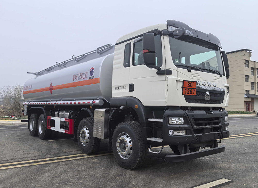 潤知星牌SCS5322GRYZZ6易燃液體罐式運(yùn)輸車公告圖片