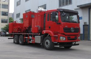 压裂车